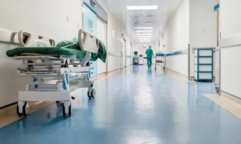Νοσοκομείο Ηρακλείου: Σεκιουριτάς του ζήτησε να βάλει μάσκα και αυτός...τον κουτούλησε!